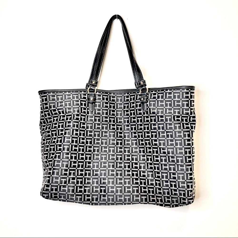 Tommy Hilfiger Tote
